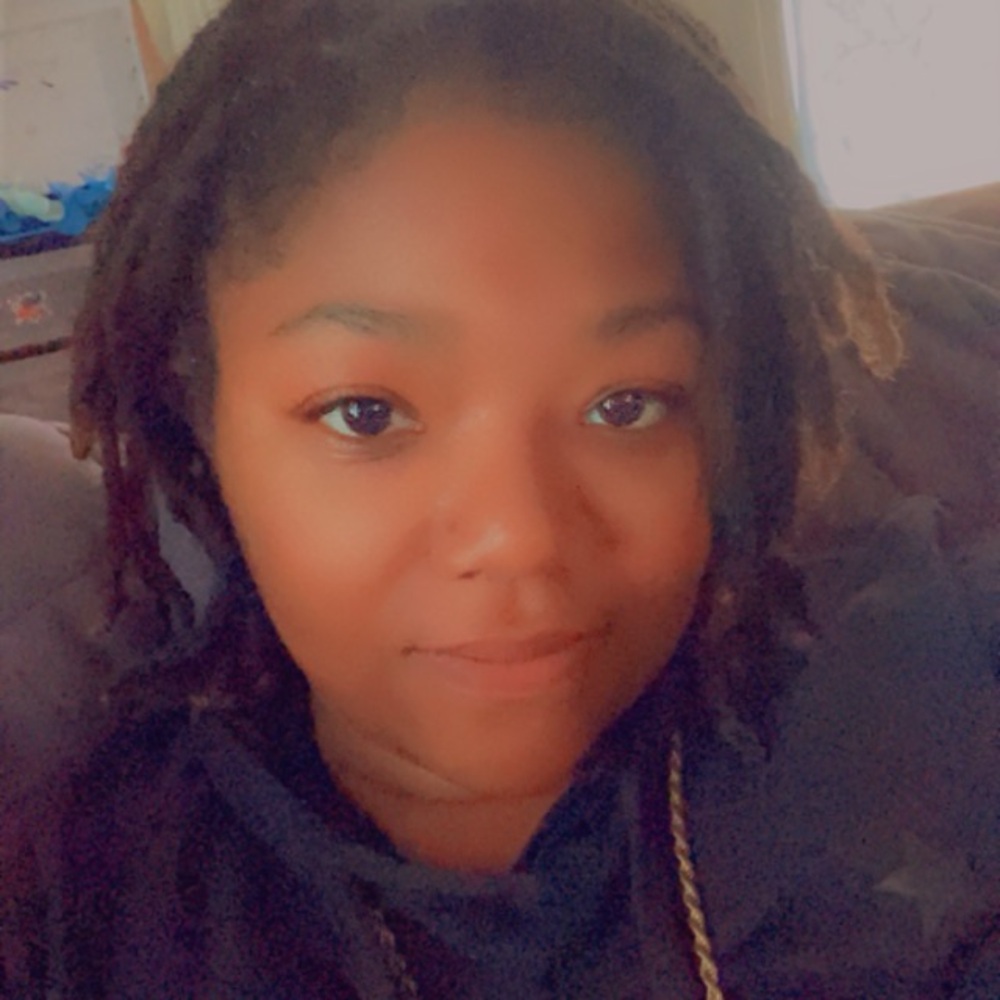 Meet your Posher, Jasmine